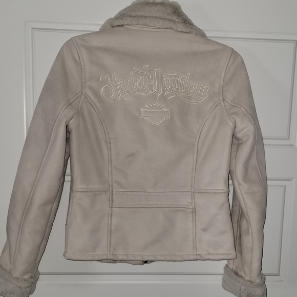 Harley Davidson Faux Fur Jacket - Picture 4 of 8